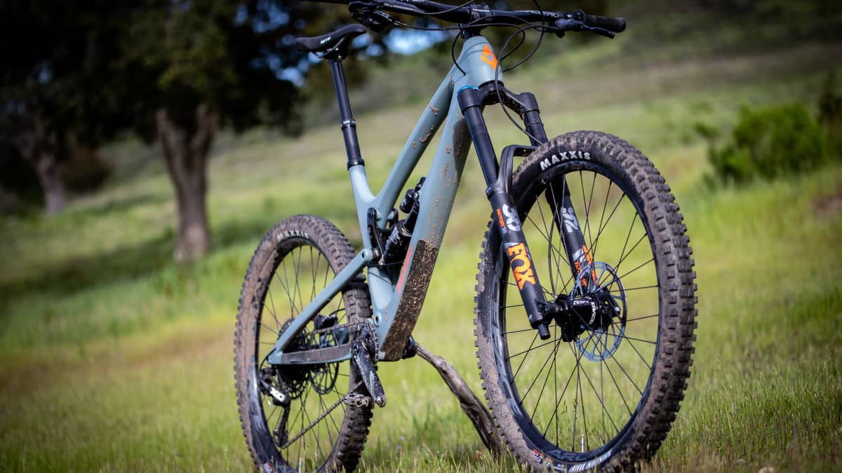 Diamondback mission deals 2 mountain bike