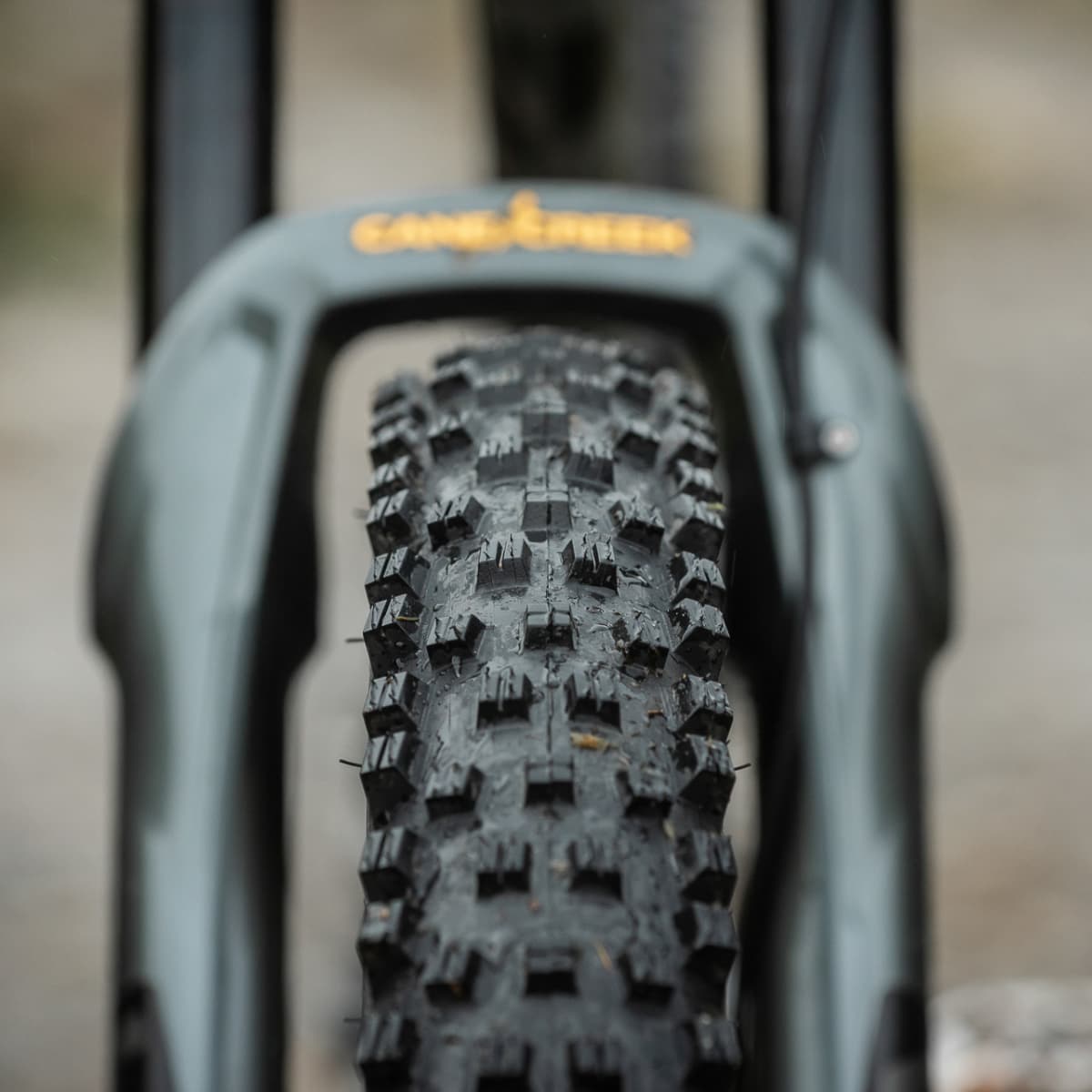 2.8 cheap mtb tire