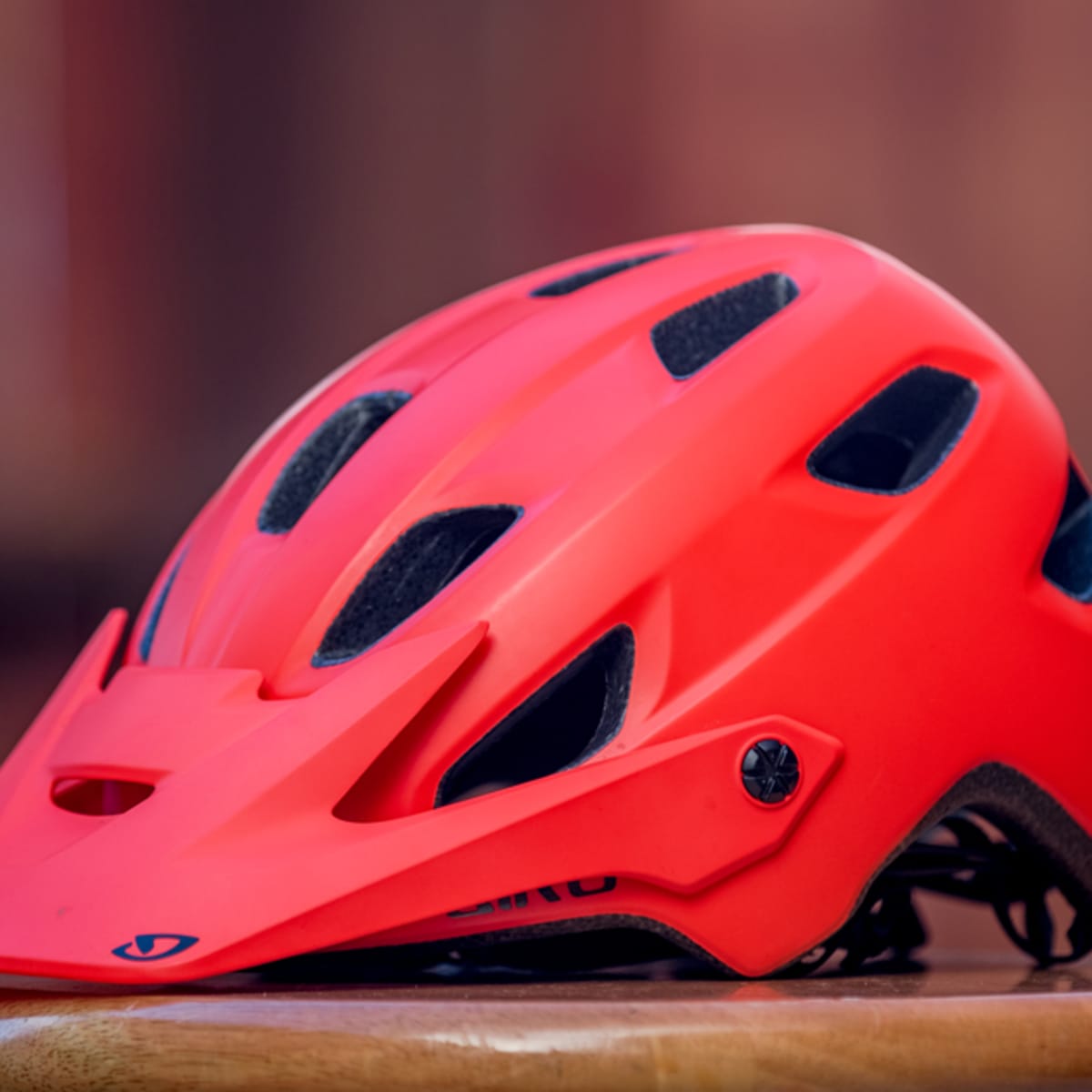 Chronicle mips best sale helmet