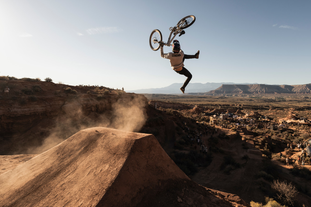 See who won "the Super Bowl of mountain biking" even after wind delays
and crashes took a toll.