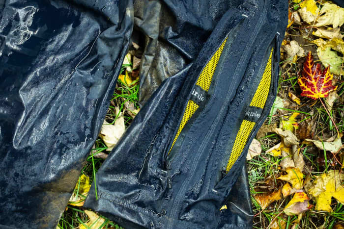 Tested: Dirtlej Dirt Suit Pro - BikeMag