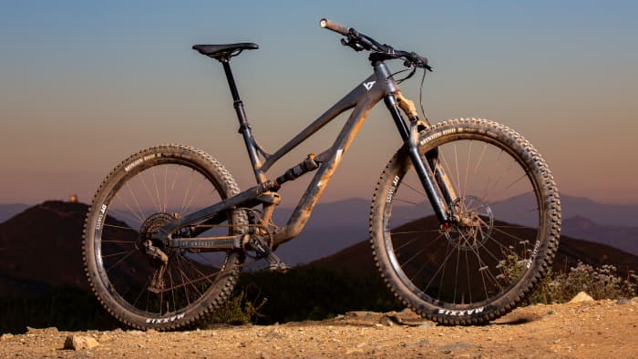 yt industries jeffsy base