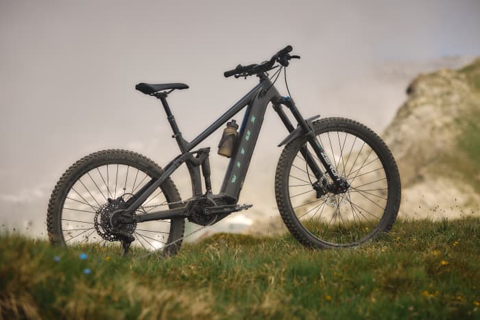 Vitus Releases Affordable Long Travel E-Mythique LT - BikeMag