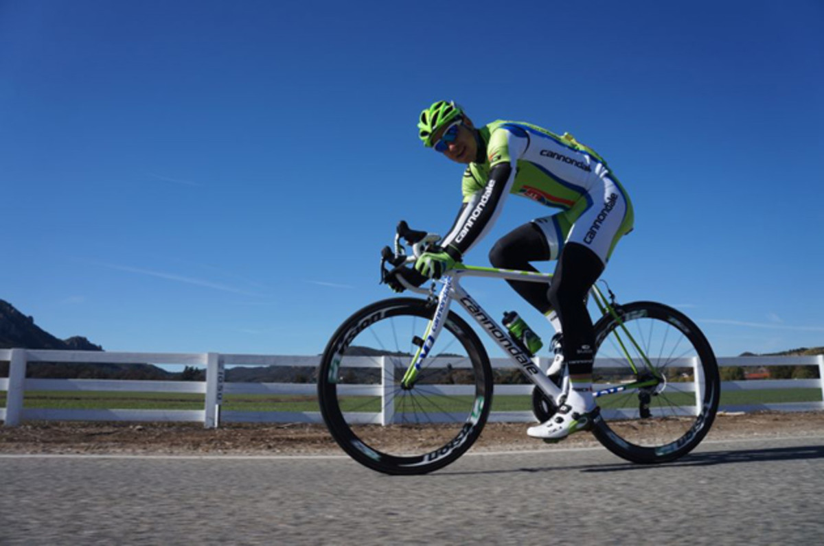 Video: Cannondale Pro Cycling Team Bikes - BikeMag