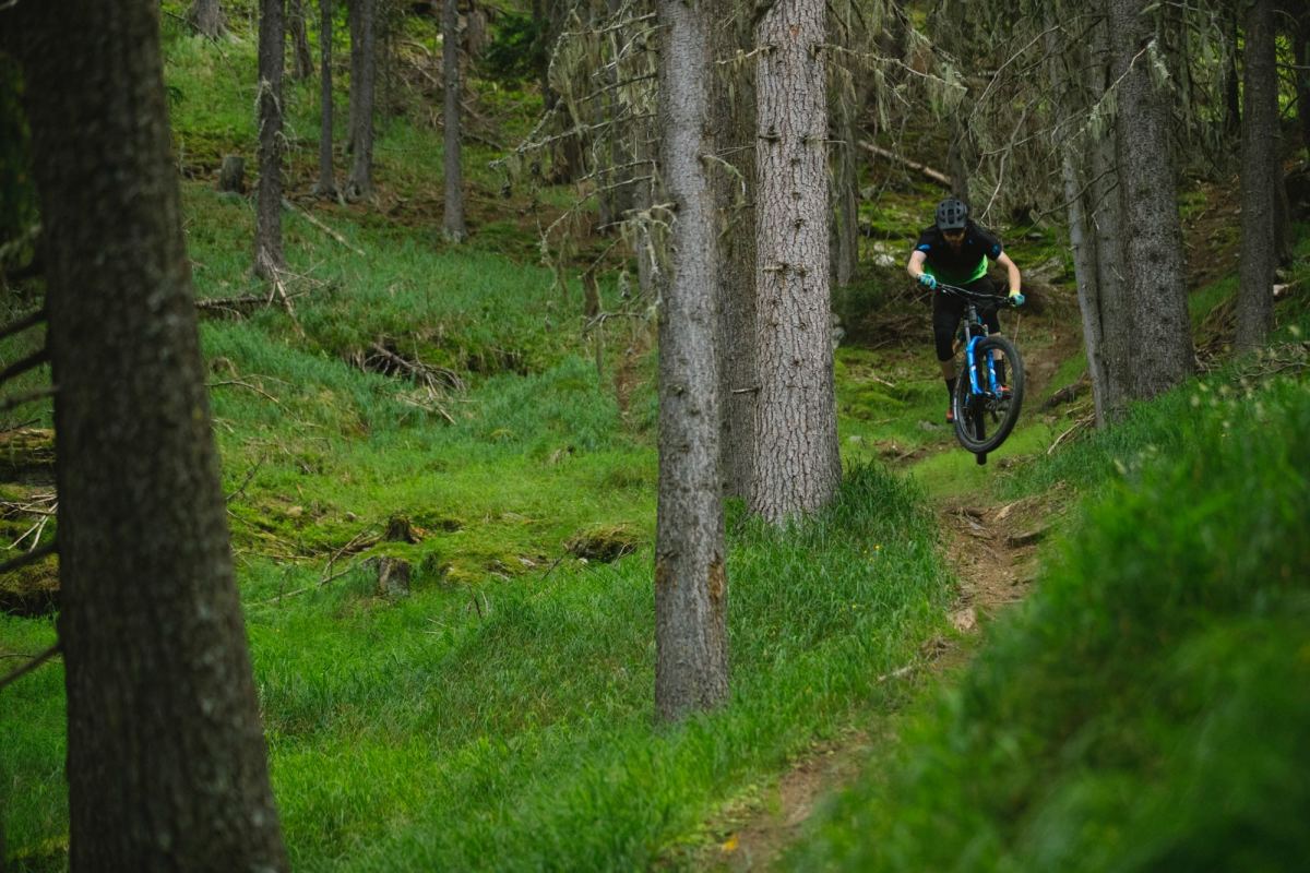 First Ride The New Giant Trance 29 in the Italian Alps BikeMag