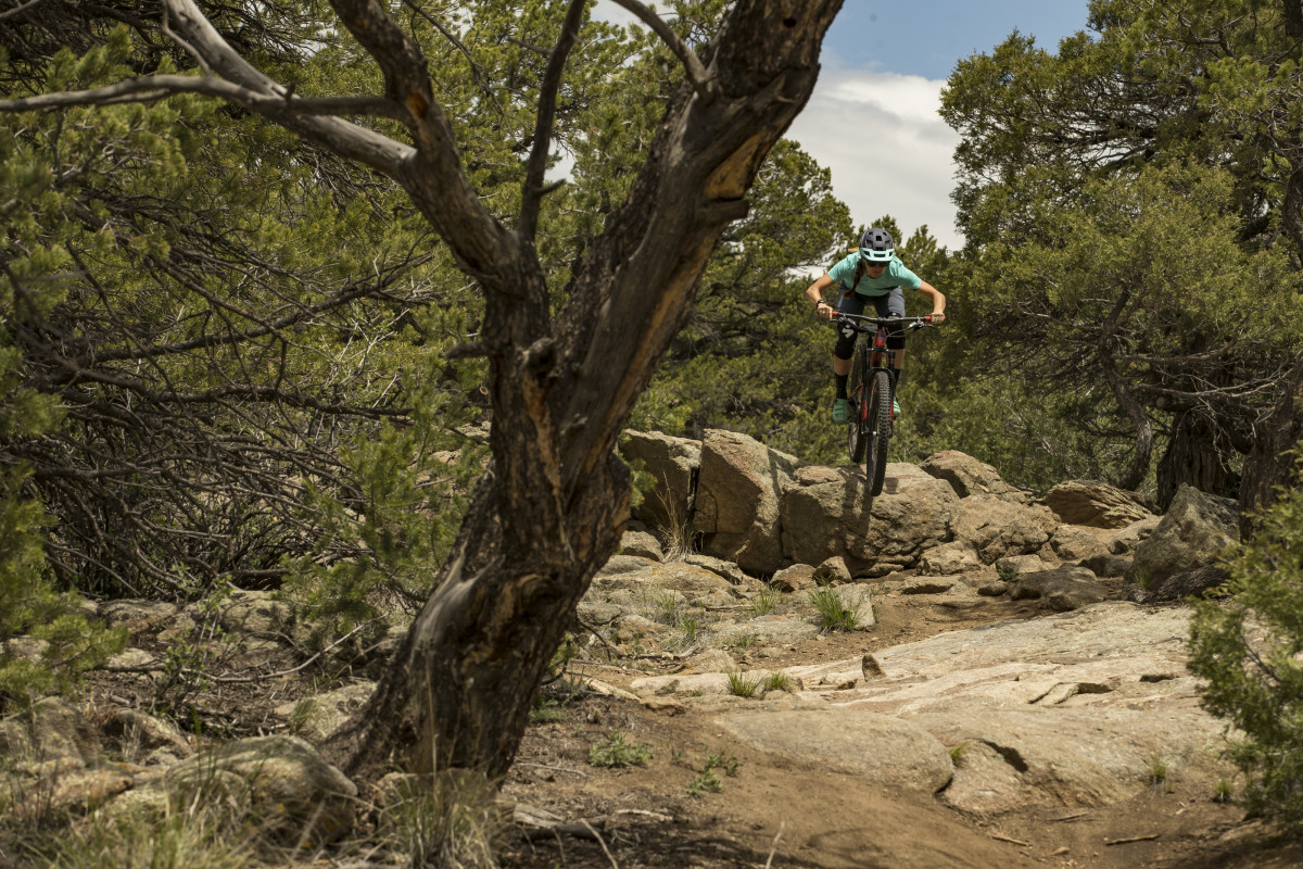 First Ride: Juliana Maverick - BikeMag