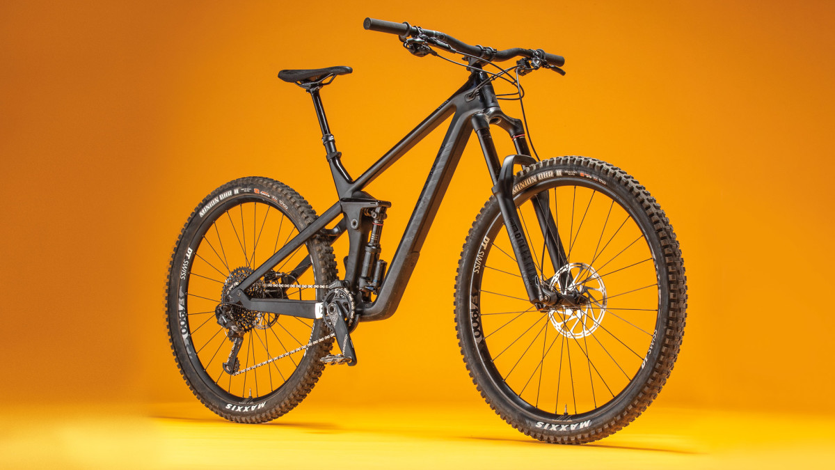 Bible Review Canyon Strive CF 7.0 BikeMag