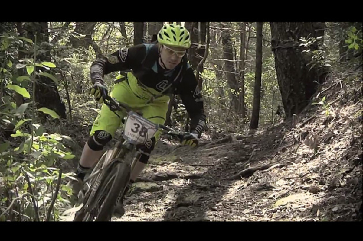 2012 Bell Super Enduro Recap and Video - BikeMag