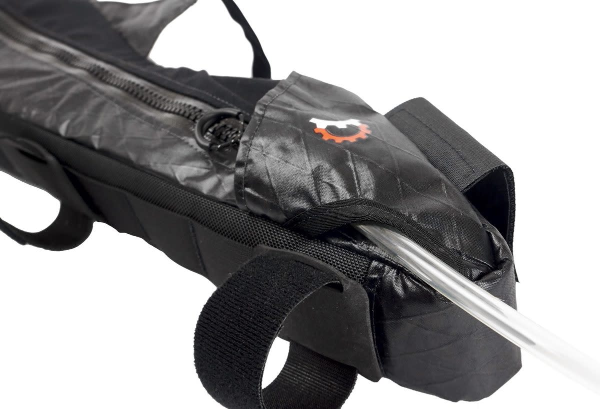 Revelate designs full suspension best sale frame bag