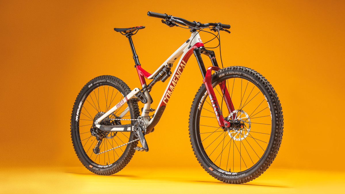 Bible Review Commencal Meta AM 29 Team BikeMag