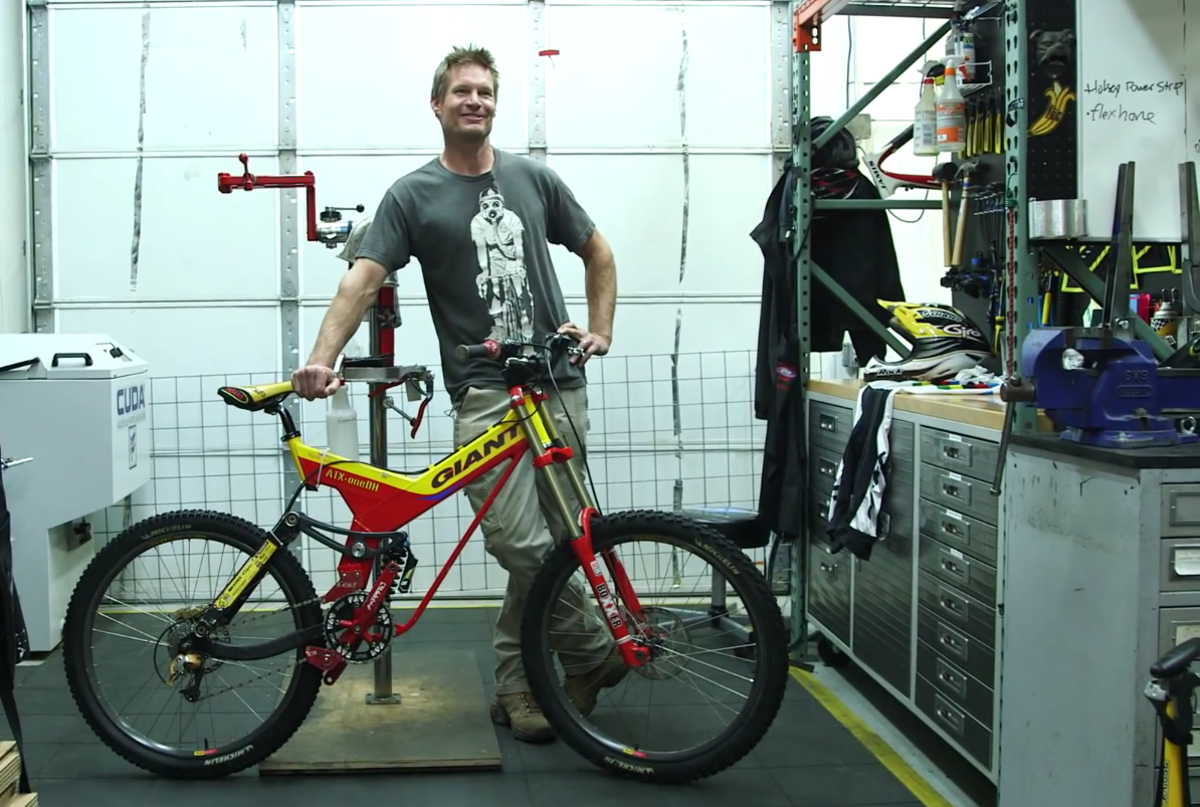 The Pro s Closet Myles Rockwell s 2000 Giant ATX One BikeMag