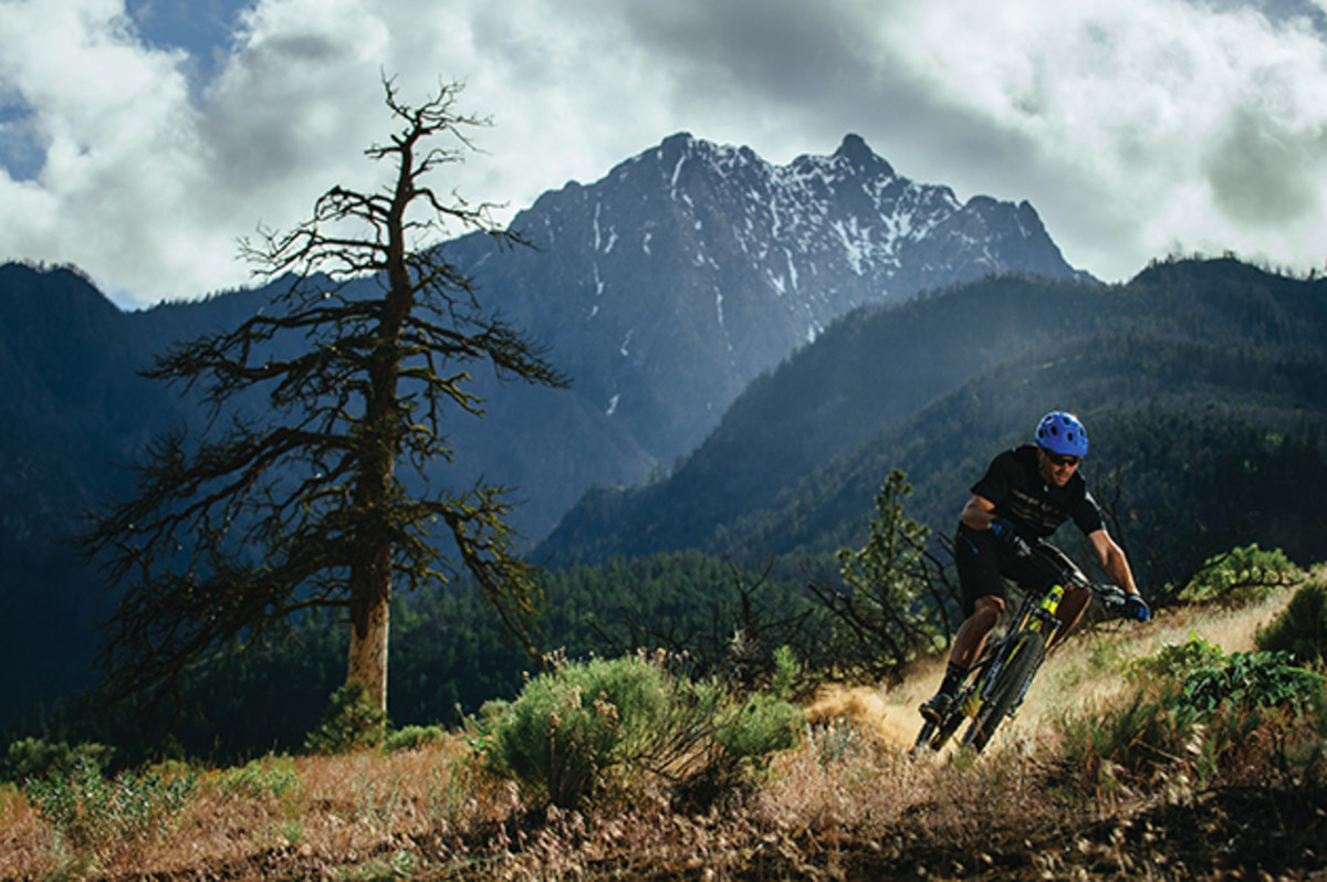 2015 Rocky Mountain Thunderbolt MSL preview BikeMag