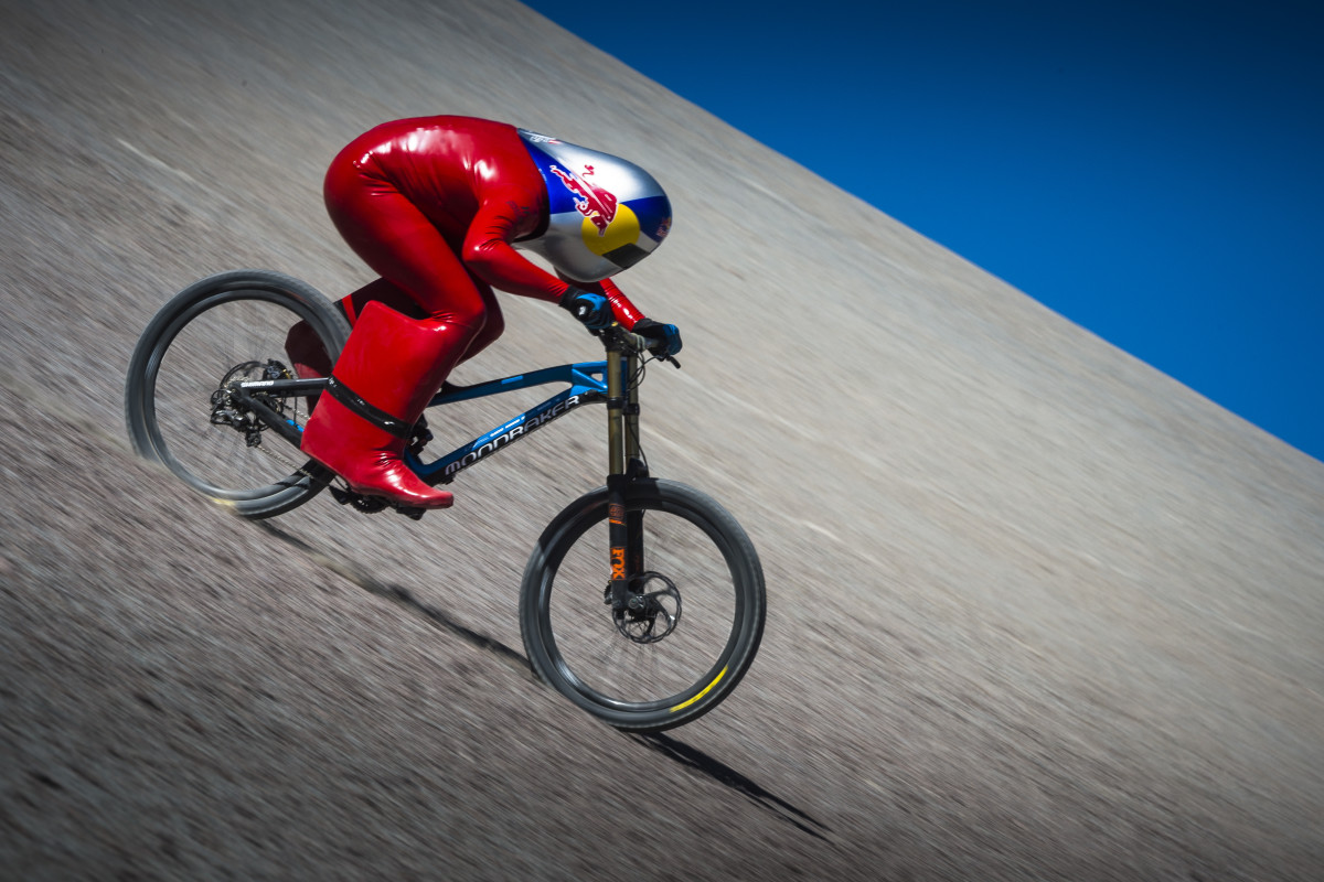 Watch The Fastest Speed Ever Reached On A Mountain Bike BikeMag