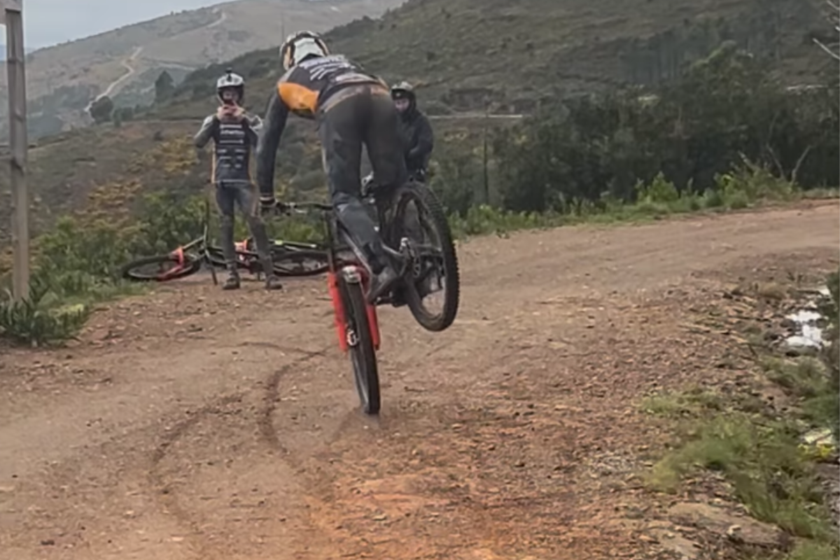 World Champion Shows Off Skills On Front Wheel - BikeMag