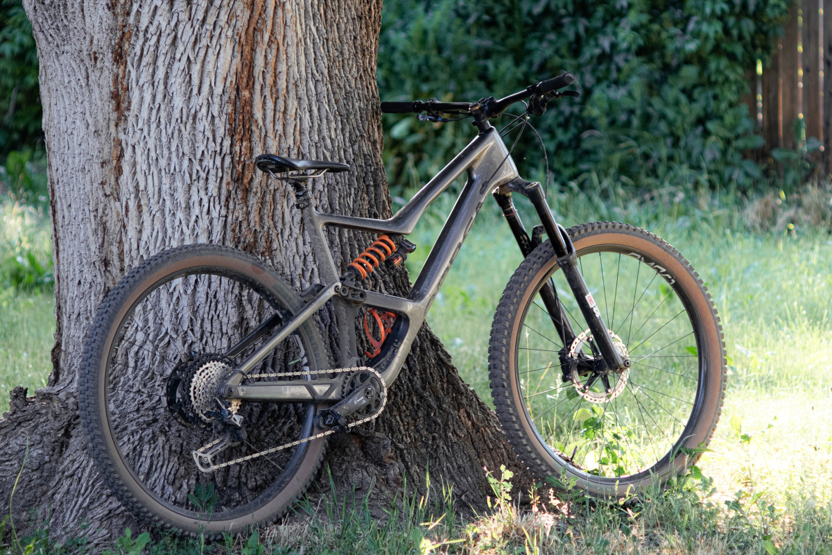 Enduro bikes with coil shocks online